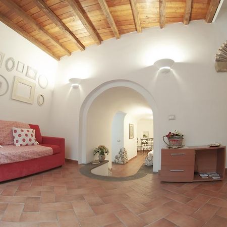 Apartamento Il Rosciolo Sulla Francigena Formello Exterior foto