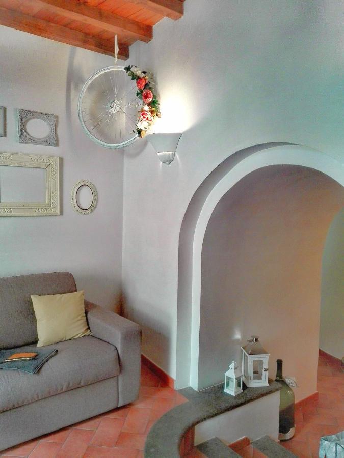 Apartamento Il Rosciolo Sulla Francigena Formello Exterior foto